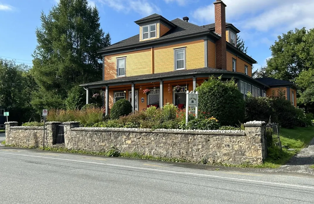 A Tout Venant B&B-1
